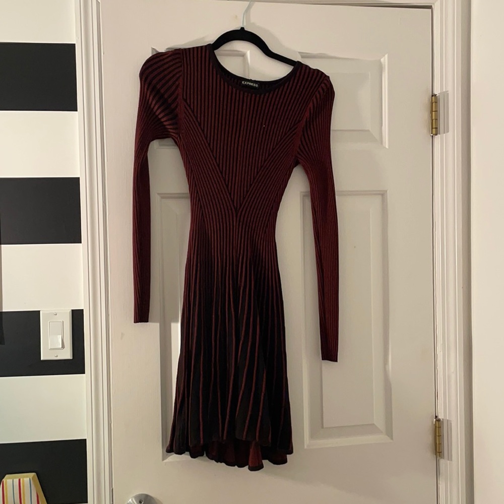 Express form fitting flair dress